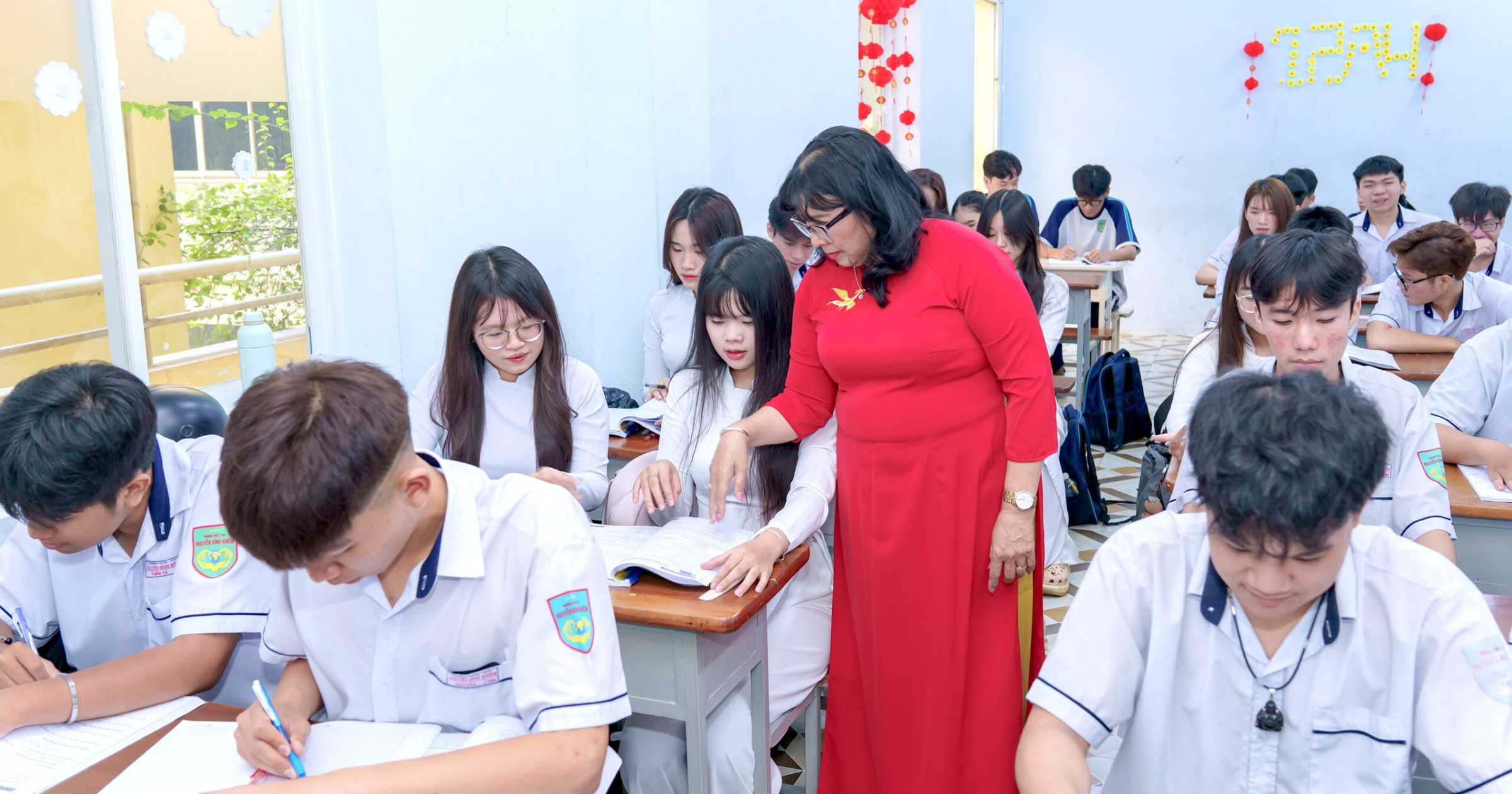 Giáo viên dạy tận tâm