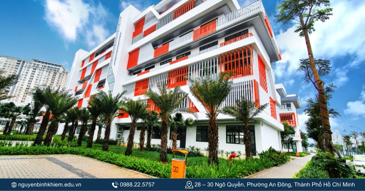 Trường Đại Học Phenika