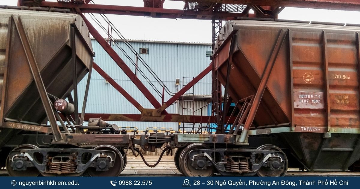 Kim loại trong giao thông vận tải