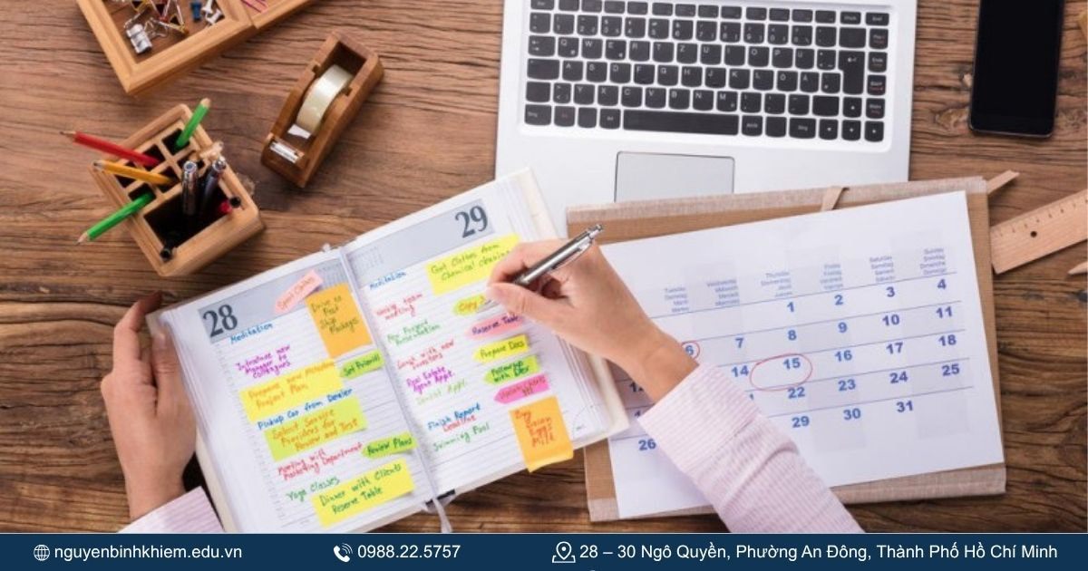 Ví dụ trong học tập